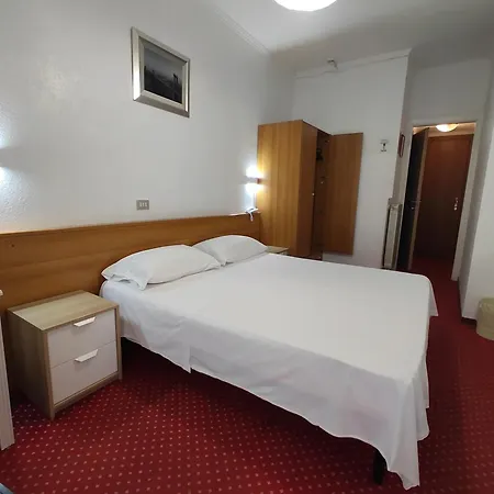 Hotel Sorriso 3*